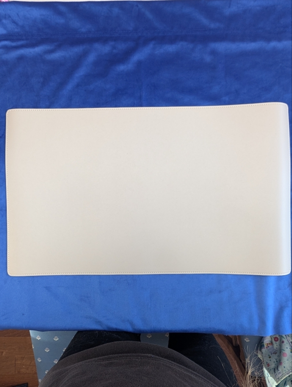 Grey Non-slip Faux Leather Mat With Cork Backing
